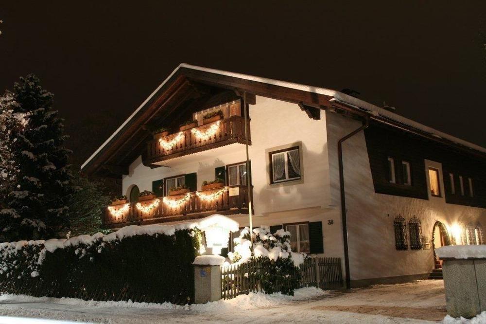 Apartments- Und Ferienhaus Anton Garmisch-Partenkirchen Bagian luar foto