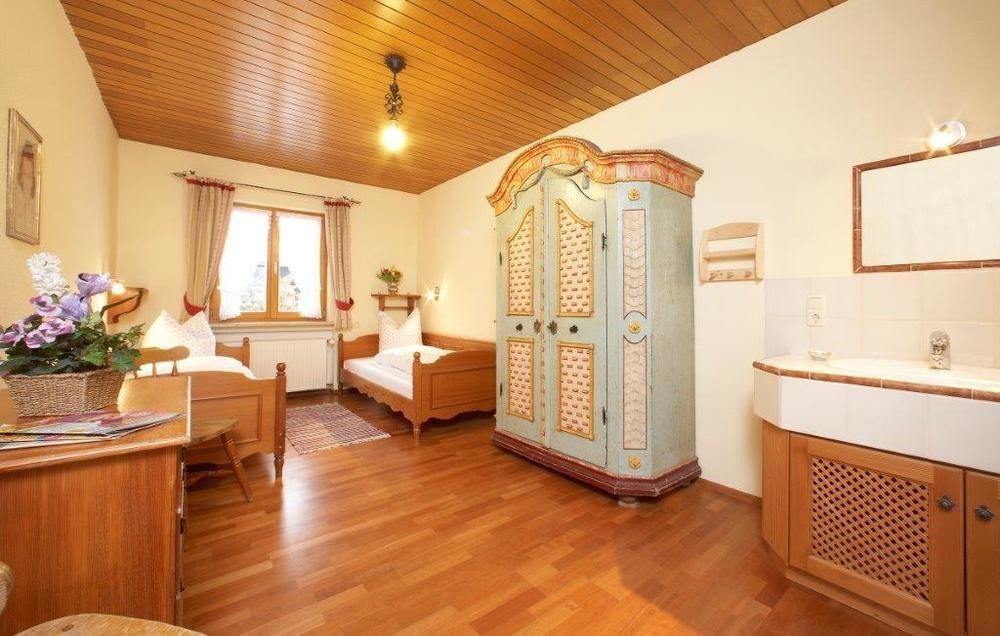 Apartments- Und Ferienhaus Anton Garmisch-Partenkirchen Bagian luar foto