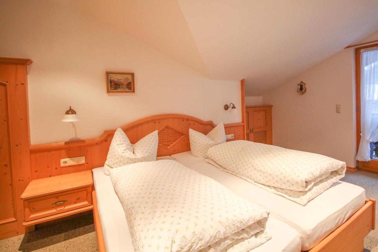 Apartments- Und Ferienhaus Anton Garmisch-Partenkirchen Bagian luar foto