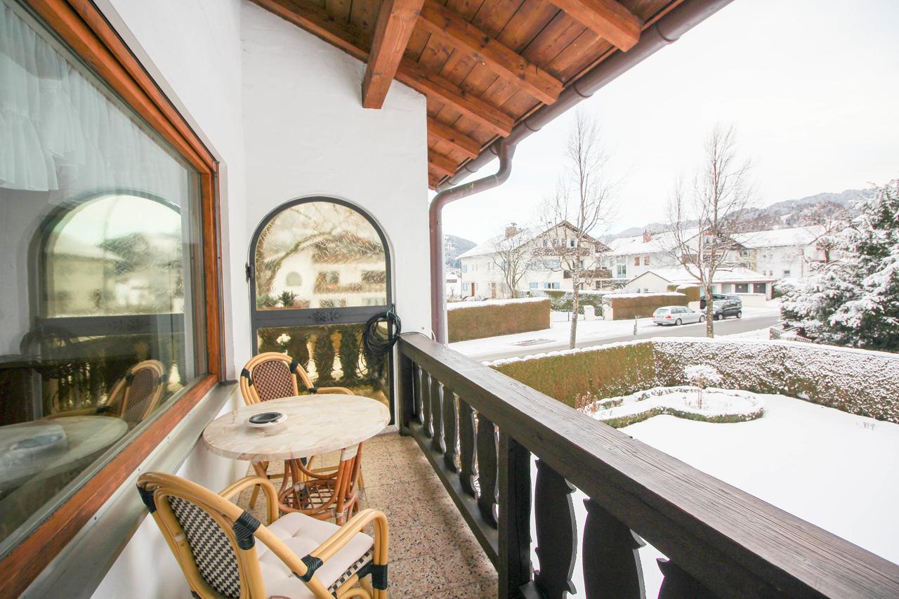 Apartments- Und Ferienhaus Anton Garmisch-Partenkirchen Bagian luar foto