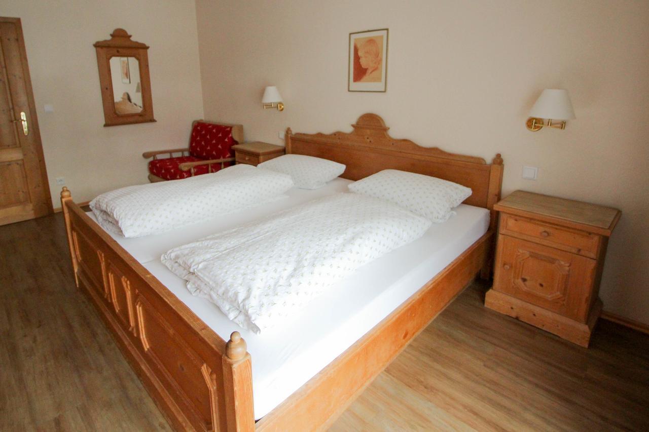 Apartments- Und Ferienhaus Anton Garmisch-Partenkirchen Bagian luar foto