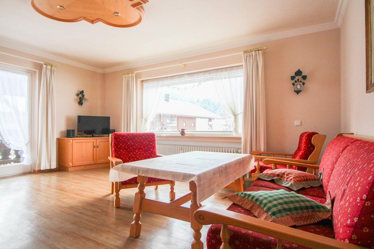 Apartments- Und Ferienhaus Anton Garmisch-Partenkirchen Bagian luar foto