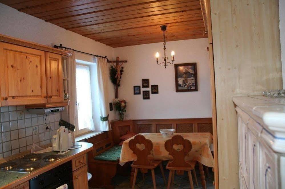 Apartments- Und Ferienhaus Anton Garmisch-Partenkirchen Bagian luar foto